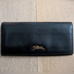 Black Longchamp Honore Leather Wallet with Gold Accent